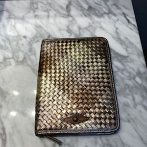 Elliot Luca leather binder